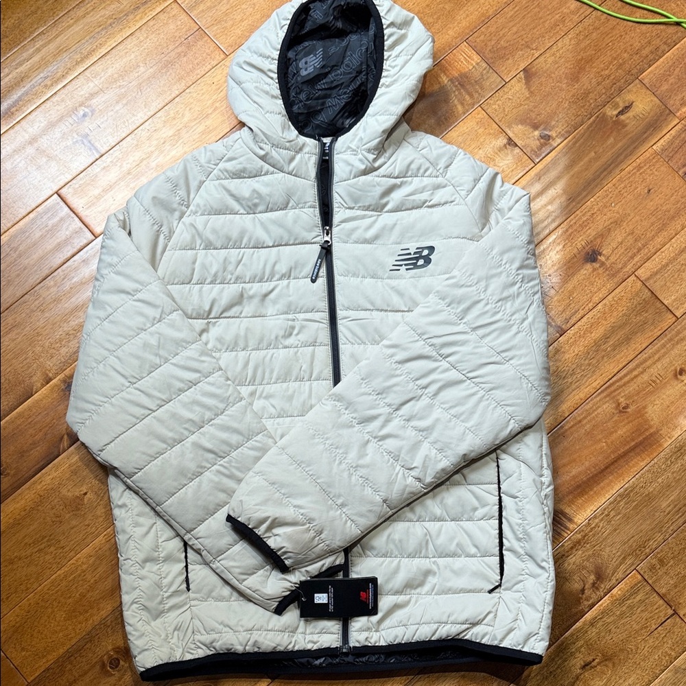 New Balance Men's Off-White Puffer Hoodie Jacket - Picture 2 of 8